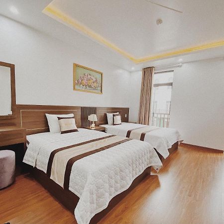 Beach Hotel Ha Long Buitenkant foto